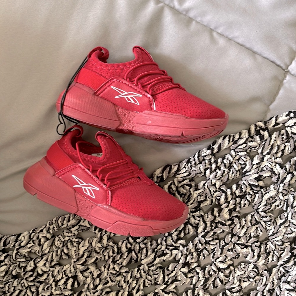 Kids shoes